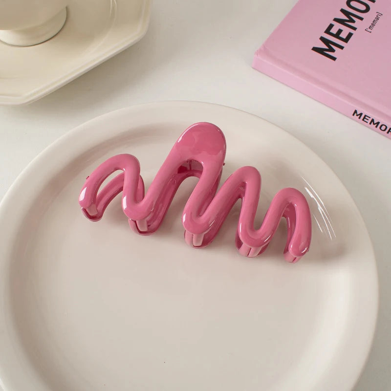 Dopamine Creamy Color Geometry Wave Line Back Head Hair Claw Hair Claw Clip Women Gir lifestyle view