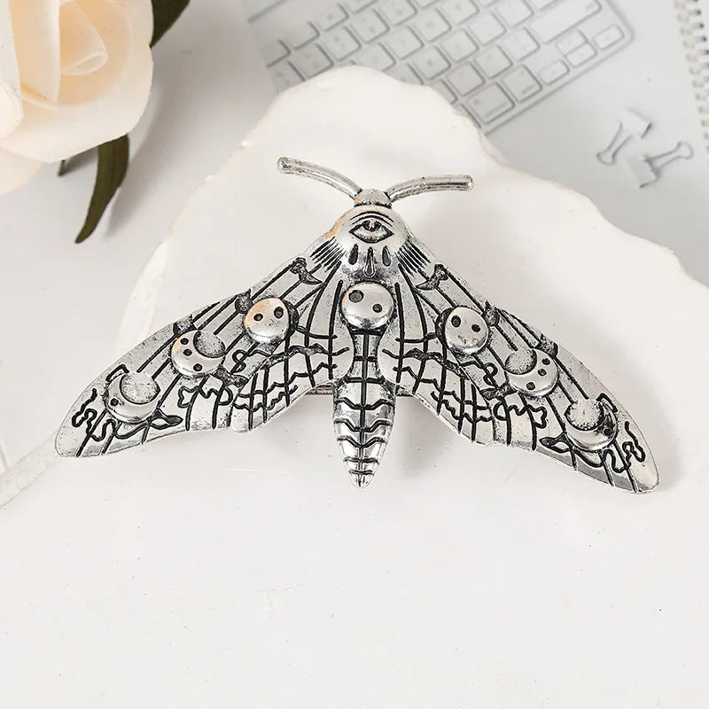 1pc Retro Insect Series Hairpins Zinc Alloy Moth Hairpin Spring Clips Women's Versatile Hair Accessories
