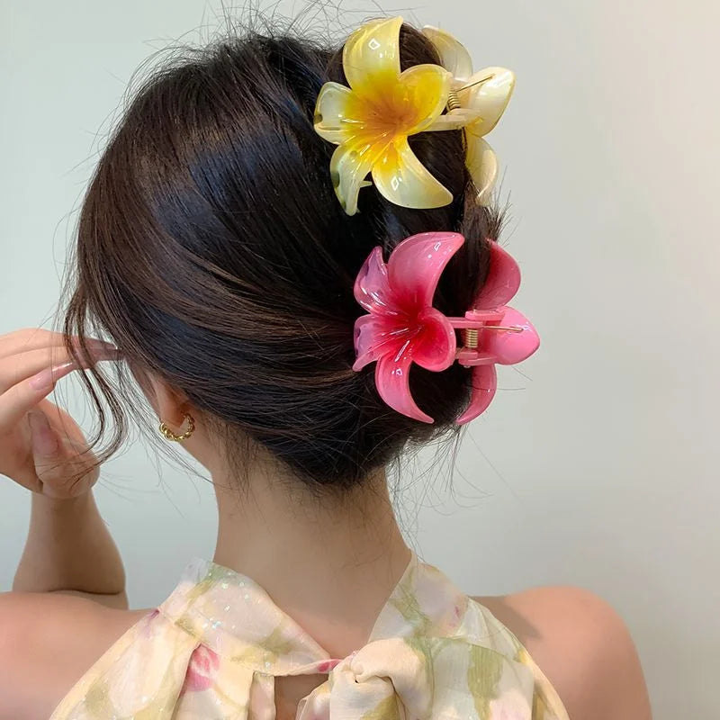 Bohemian Flower Hair Claw Clip For Women Sweet Floral Hair Claws Crab Clamp Barrett additional angle