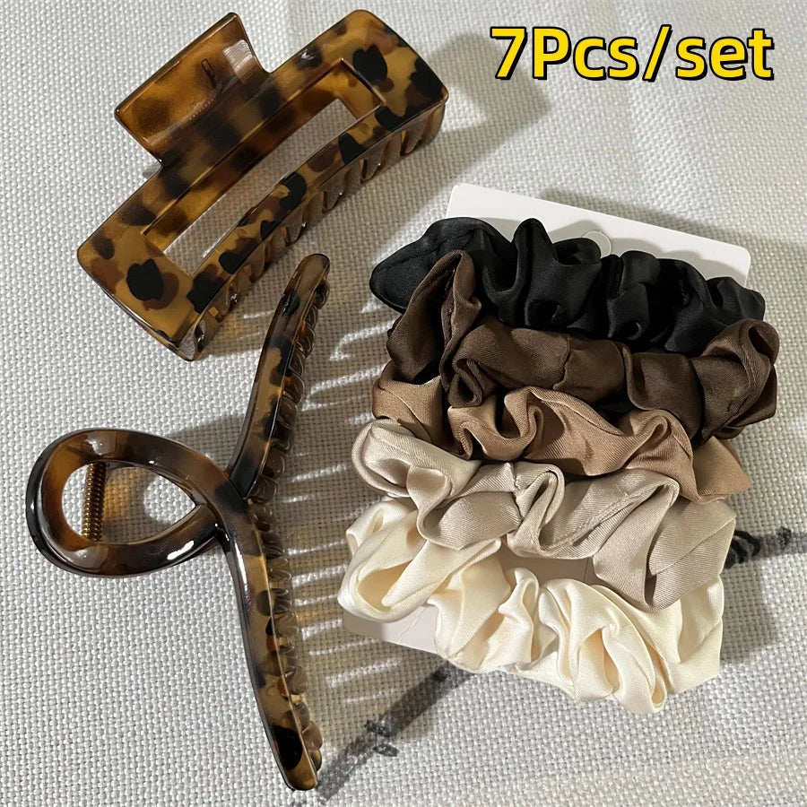 Vintage Leopard Print Hair Claw Clip Large Rectangular Secure Hold Hair Clip for Updos E detail view