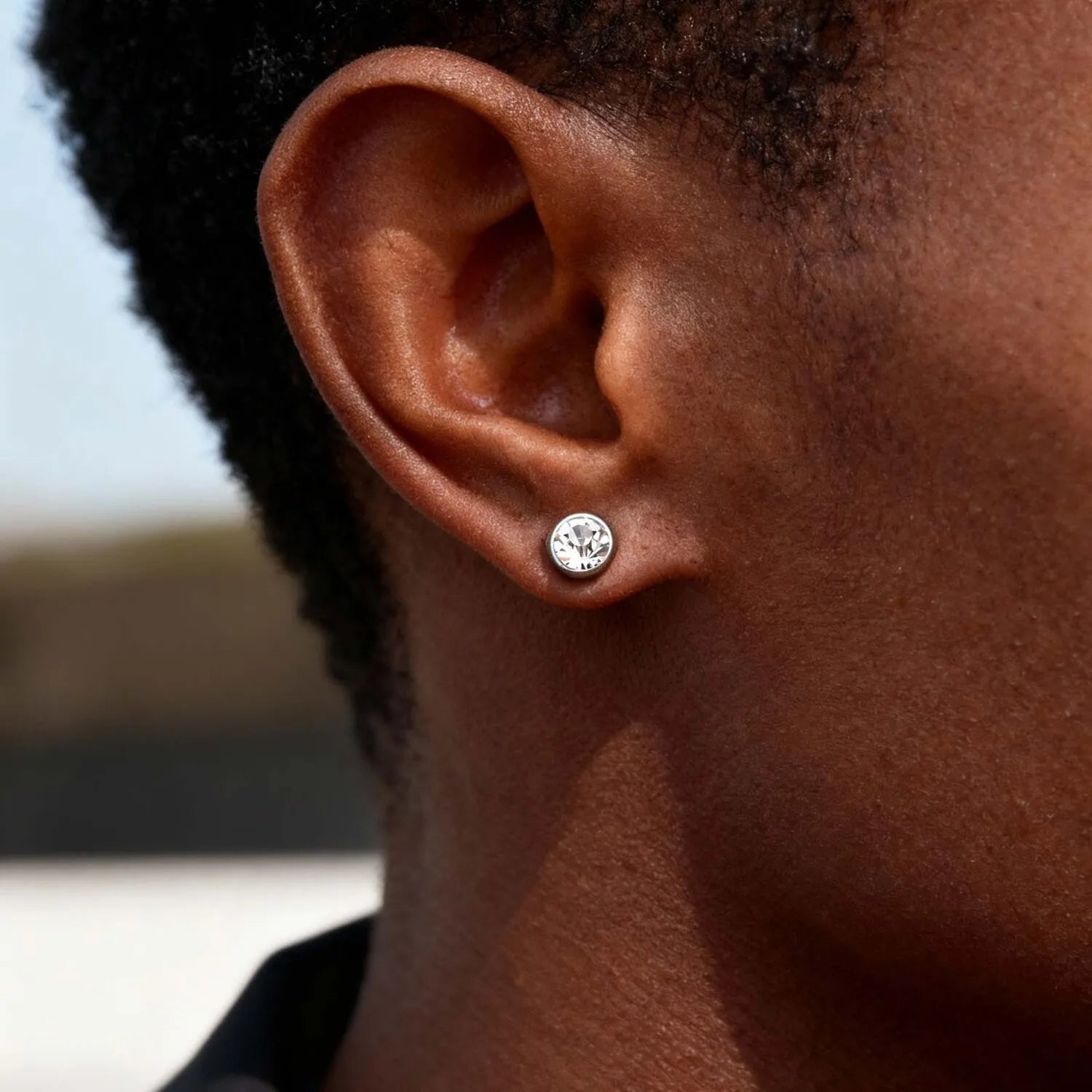 1 Pair Round Zircon Magnetic Ear Stud Clip Earrings for Men Women,Punk Round Zircon M alternate view