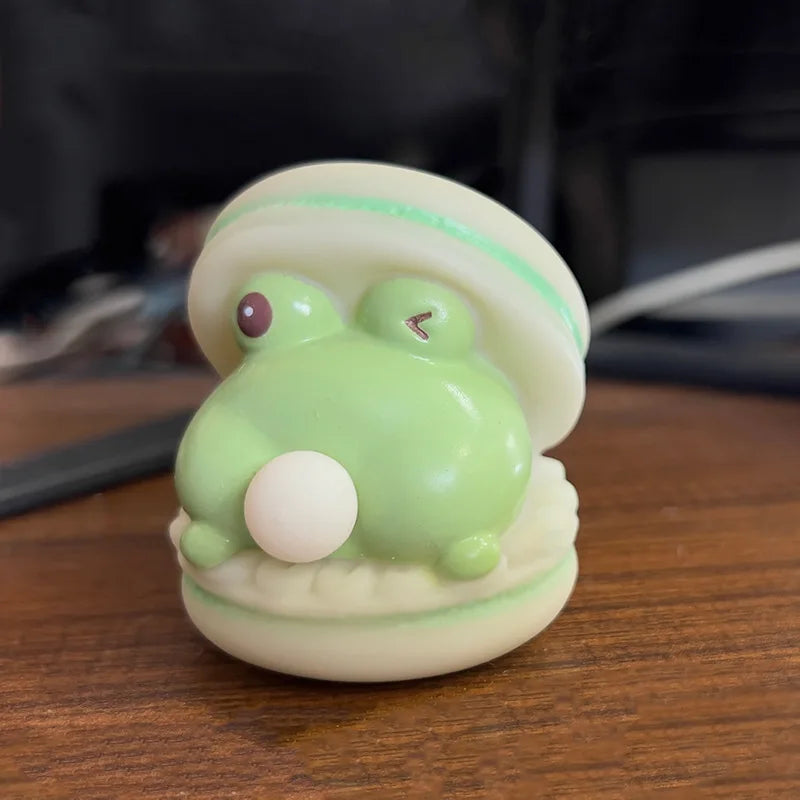 Creative Spit Bubble Burger Squishy Toy | Cute Cartoon Stress Relief and Desk Decor detail view