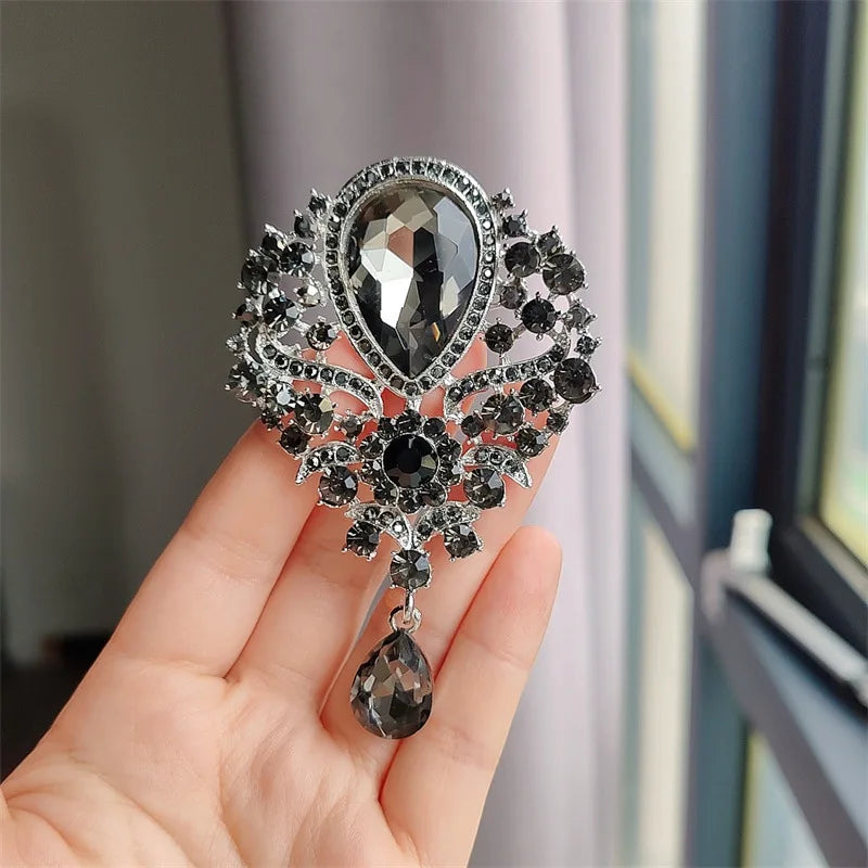 Retro Blue Crystal Big Waterdrop Pendant Brooch for Women Full of Rhinestone Brooch Pin Clothing Accessories Vintage Jewelry