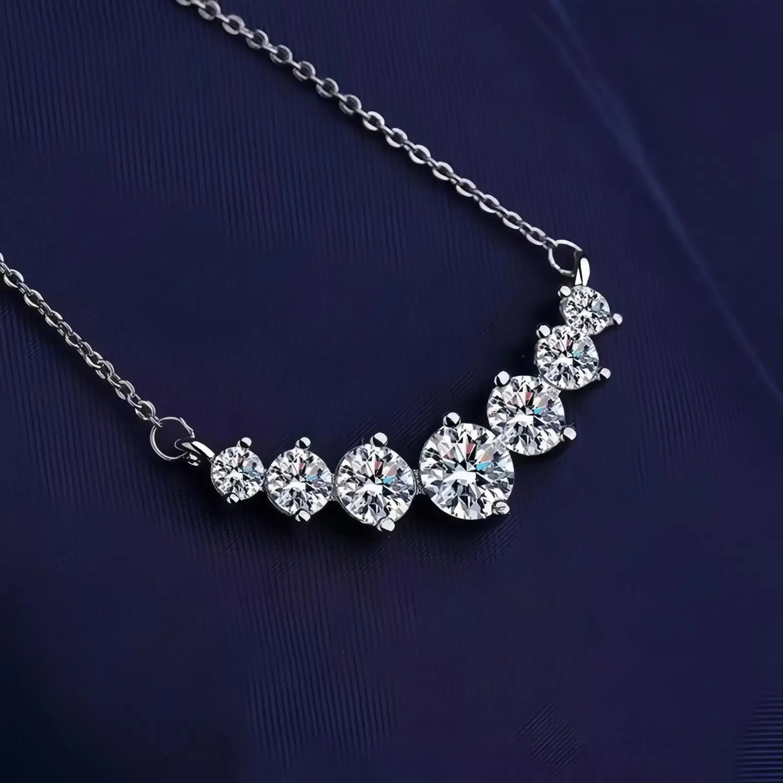925 Sterling Silver Necklace Pendant 5A Zircon Fashion for Women Wedding Jewelry Engagem detail view