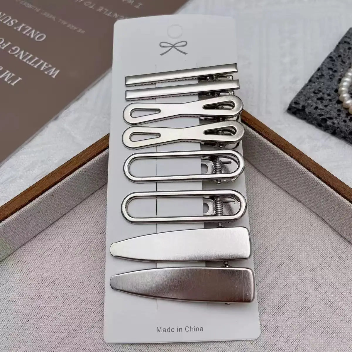 8PCS Metal Hair Clips Side Broken Hair Bangs Hair Cards Spice Girls Hair Accessories S close-up view