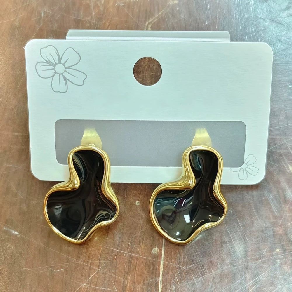 Abstract Alien White Color Cloud Irregular Stud Earring detail view