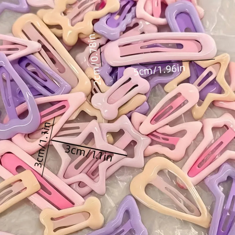 10/20/30pcs Mixed Pack of Light Pink Heart-Shaped and Bow-Shaped Hair Clips | Suitable close-up view
