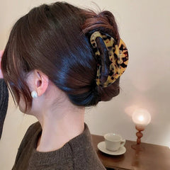 Large Hair Clip Banana for Hair Clamps Ladies Clip Barrette Hairpins for A Woman Hair Cl detail view