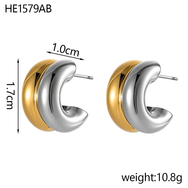 CARLIDANA Connected Double Ring CC Shape Gold Earrings | Stainless Steel PVD Gold Plat close-up view