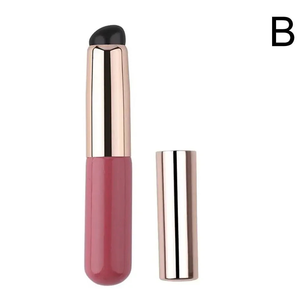 Silicone Lip Brush with Cover Cap | Soft Concealer Makeup Brush detail view