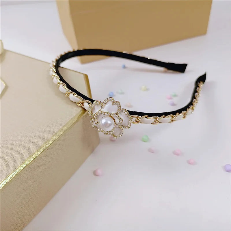 Leather Solid Color Knotted Hairband knitting Hair Hoop Bow Headband Women Girls Retr lifestyle view