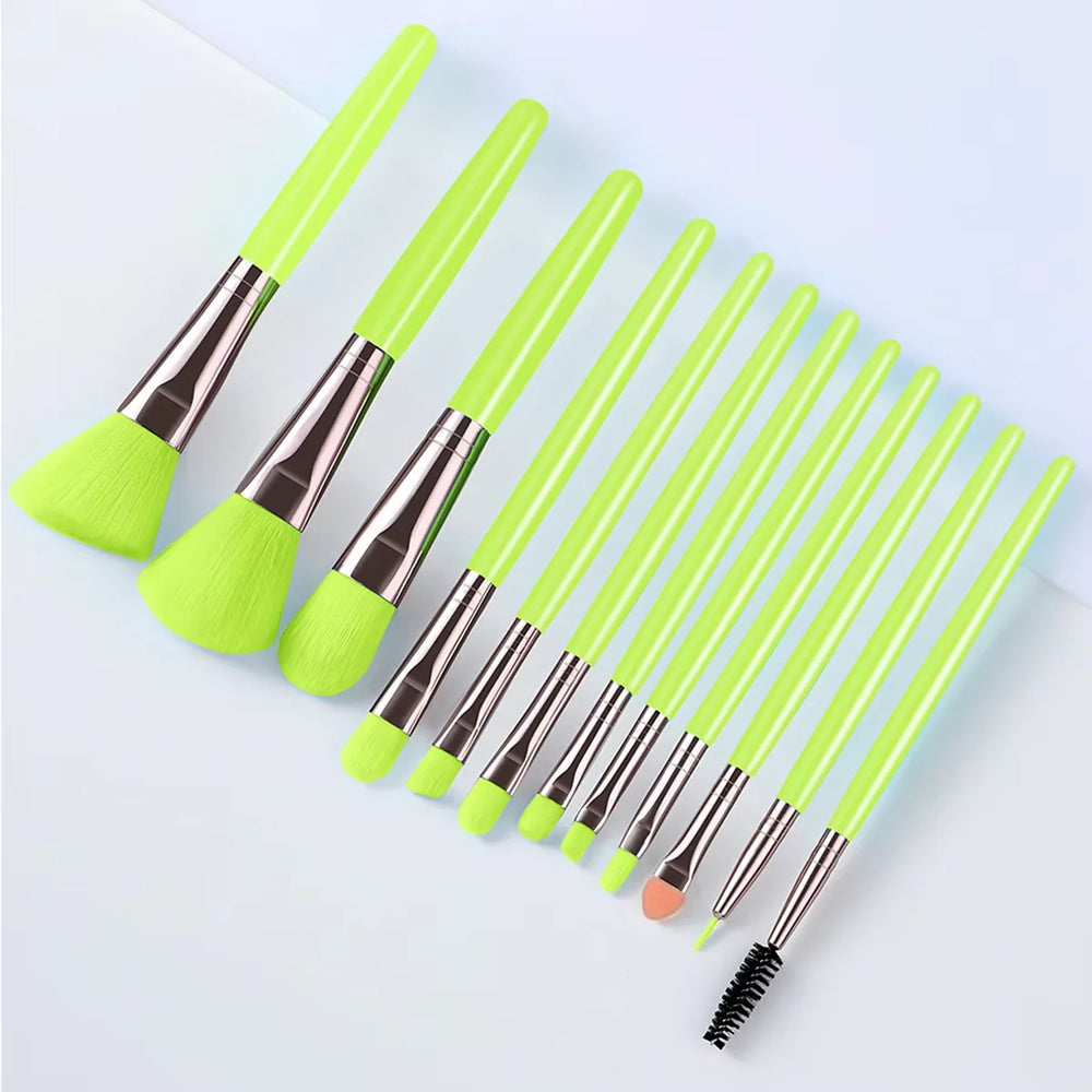 13 PCS Makeup Brushes Set Eye Shadow Foundation Women Cosmetic Brush Eyeshadow Blush lifestyle view