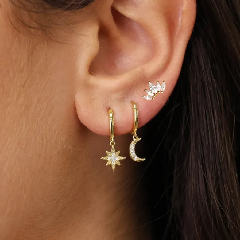 3Pcs Crystal Tragus Stud Earring Set Flower Cartilage Huggie Earring Bulk Helix Jew additional angle
