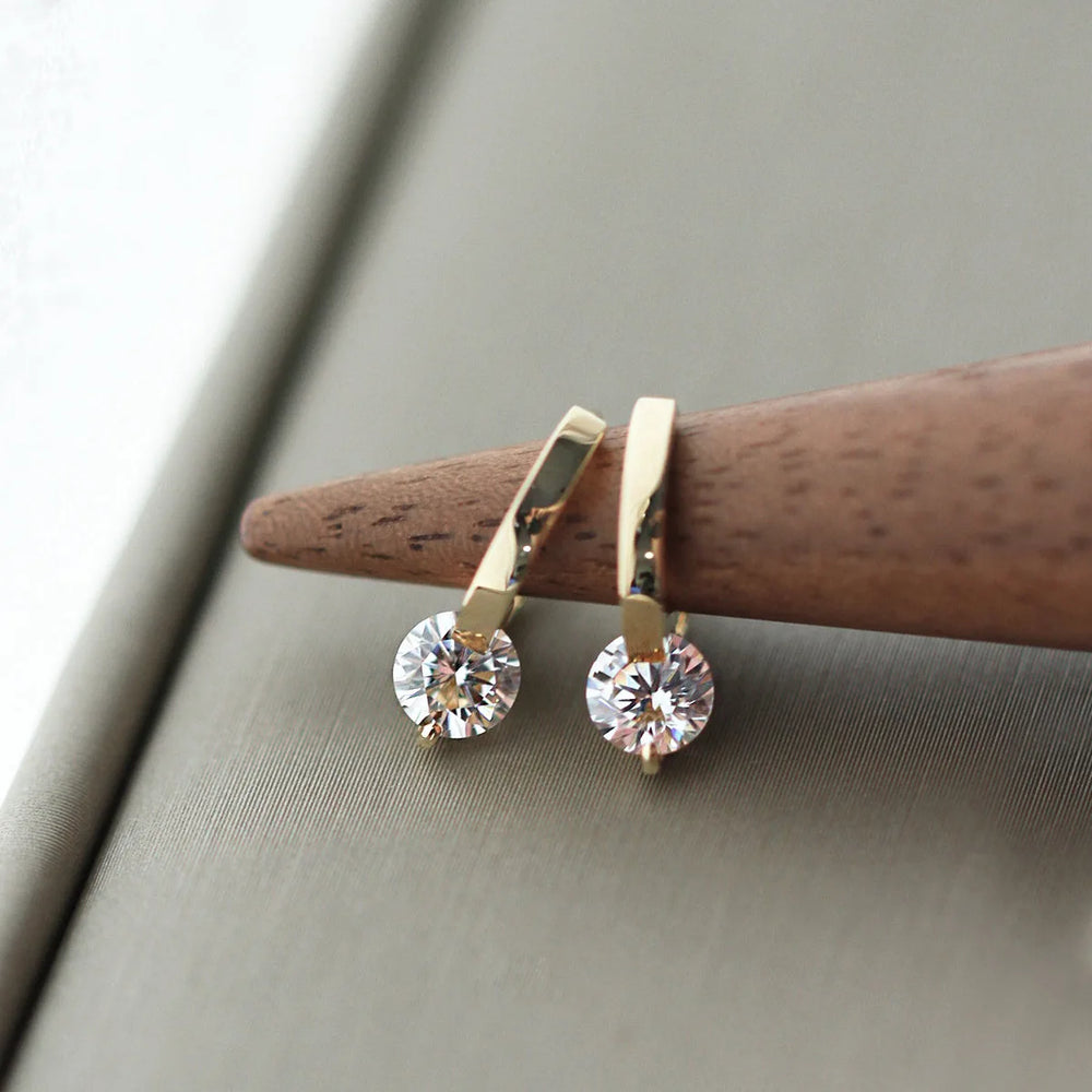 925 Silver Needle Simple Shiny Zircon Earrings Gold Plating Jewelry Crystal Stud Ea additional angle