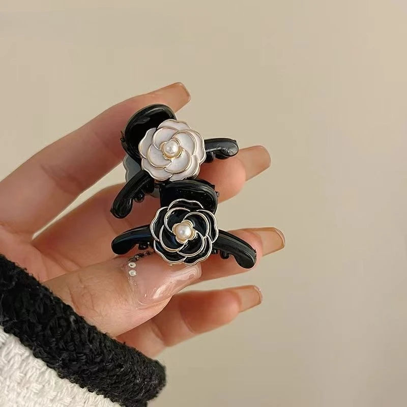2Pcs Retro French Black Temperament Camellia Small Grip Princess Hair Clip Side Hairpin Clip wholesale