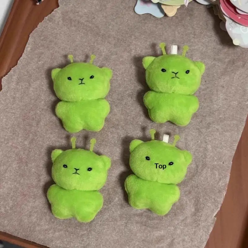【Peace】Alien Cat Plush Toy Cartoon Stuffed Animal Keychain Accessories Creative Ugly lifestyle view