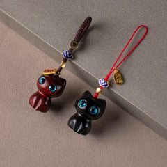 Sandalwood Scented Cat Keychain | Cute Phone Chain and Bag Pendant close-up view