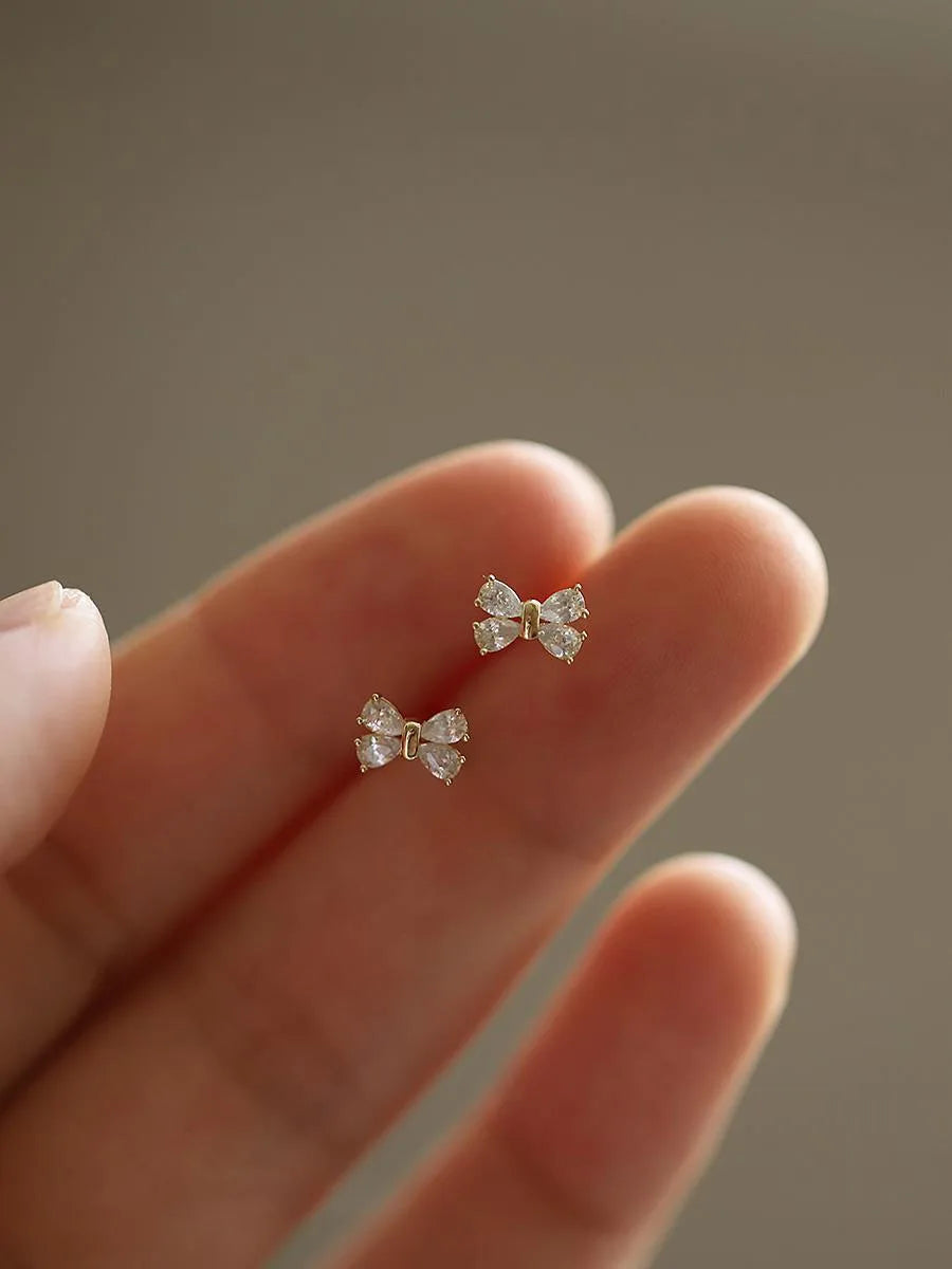 925 Silver Needle Simple Shiny Zircon Earrings Gold Plating Jewelry Crystal Stud Earri close-up view