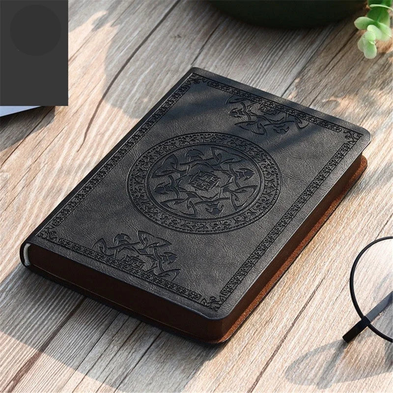Vintage Leather Notebook – Portable Diary and Journal (A6 Size)