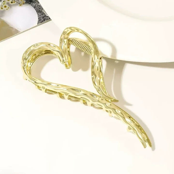 1Pcs Sliver Elegant Love Design Hair Barrettes Ornament Heart Golden Hair Claw Clip,L alternate view