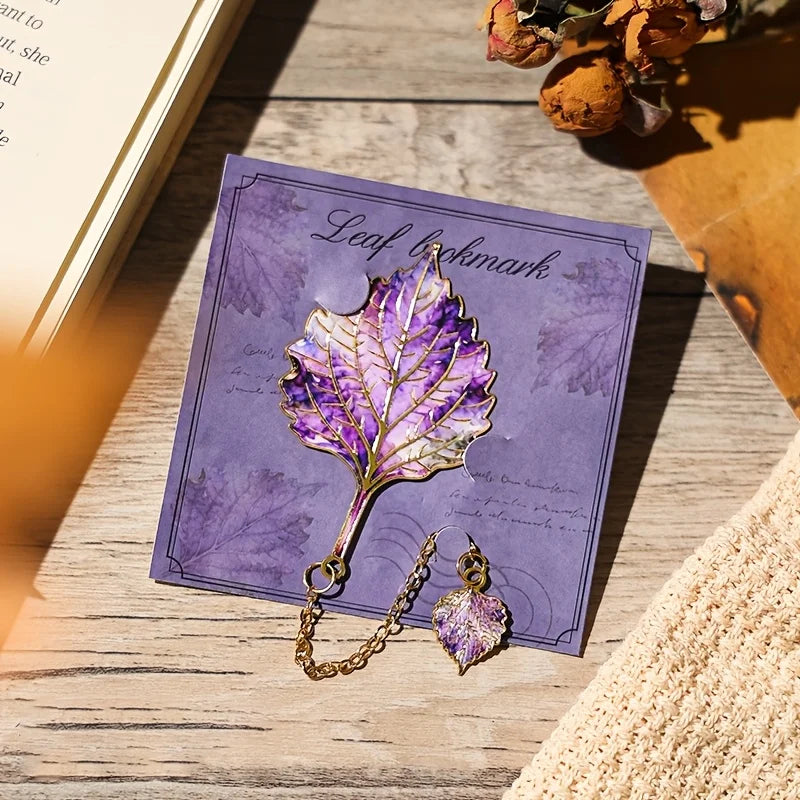 1 Pcs Vintage Leaf Bookmark With Metal Pendant Reading Accessory Gift for Book Lovers close-up view