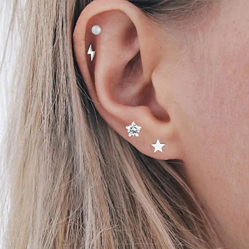 5PCS Heart Tragus Piercing Stud Earring Set Small Lobe Stud Earrings Cartilage Pierci alternate view