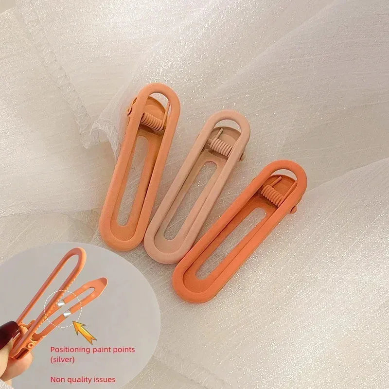 Women 2/3/4pcs Korean Fashion Gold White Pink Glitter Hair Pin Acetate Make Up Hair Clip detail view