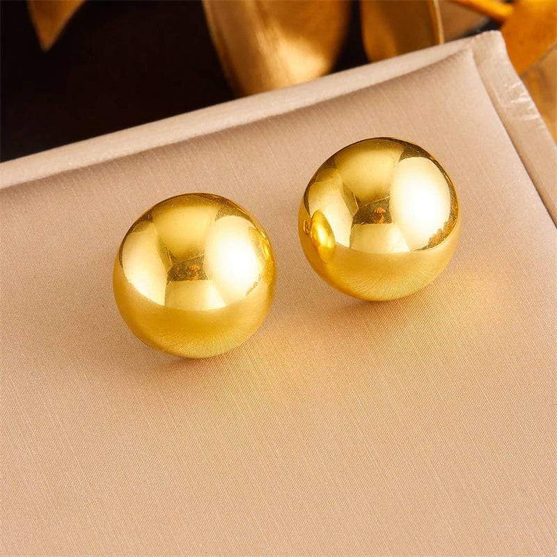 316L Stainless Steel Pearl Round Stud Earrings for Women detail view