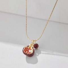 Vintage Style Pomegranate Pendant Necklace, Stylish and Elegant Collarbone Chain, Women' detail view