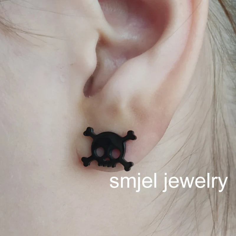 Punk Halloween Earring Black Stainless Steel Ghost Pirate Skull Stud Earrings Women Men detail view