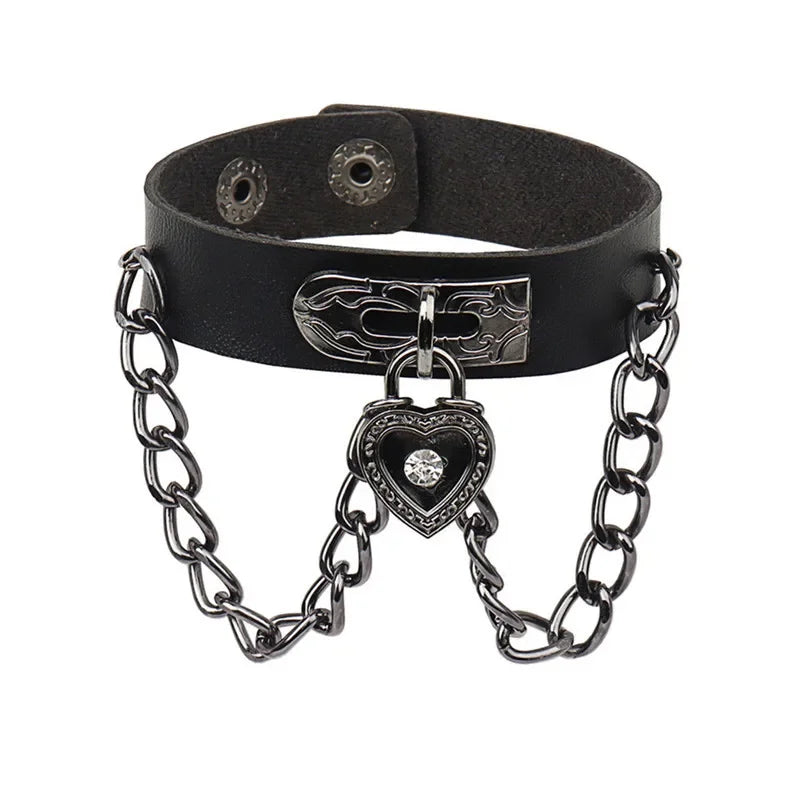 90s Heart Gothic Spike Bracelet Adjustable Punk Rock Bracelet Black Studded Faux Leather Bracelet for Men Women Gift