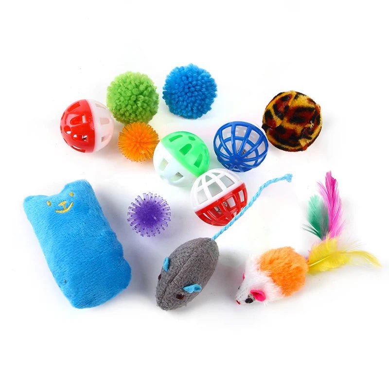 Cat Toy Variety Pack – Sisal Mouse Bell Balls and Plush Toys - Onlytenbucks.com