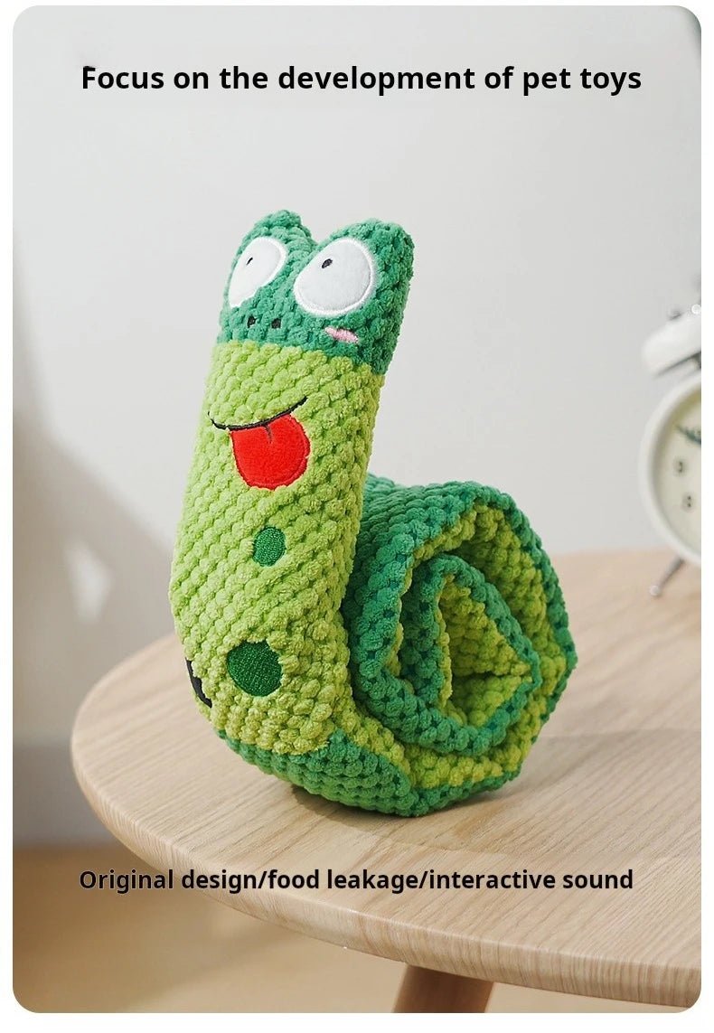 Dog Puzzle Feeder Plush Toy – Interactive Snail Design - Onlytenbucks.com