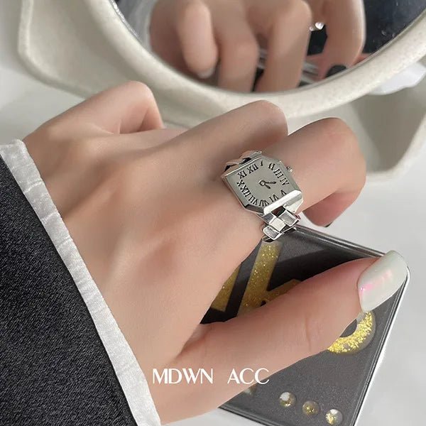 Green Digital Quartz Watch Ring – Punk Vintage Finger Clock Jewelry - Onlytenbucks.com