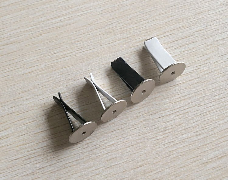 Mini Car Clock – Luminous Quartz Stick - On - Onlytenbucks.com