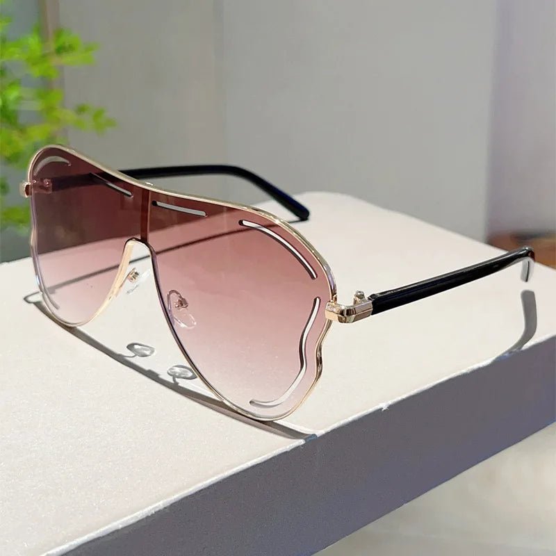 Oversized One - Piece Sunglasses UV400 - Onlytenbucks.com