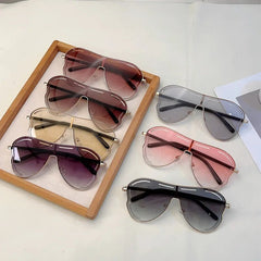 Oversized One - Piece Sunglasses UV400 - Onlytenbucks.com