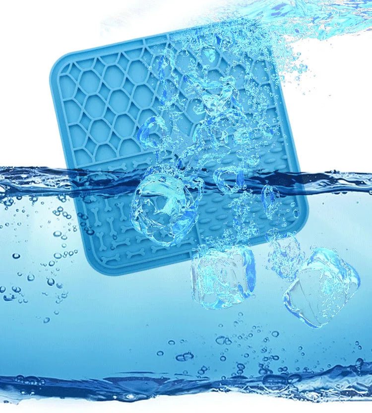 Pet Lick Mat – Silicone Slow Feeder Plate with Suction Cups - Onlytenbucks.com