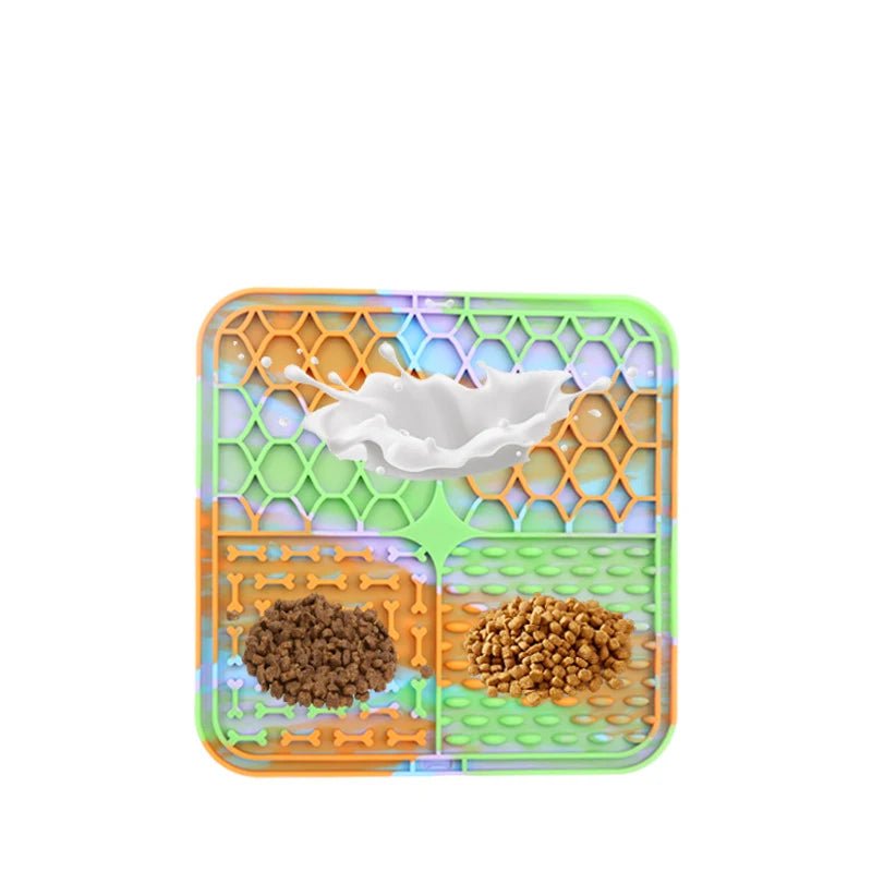 Pet Lick Mat – Silicone Slow Feeder Plate with Suction Cups - Onlytenbucks.com