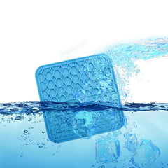 Pet Lick Mat – Silicone Slow Feeder Plate with Suction Cups - Onlytenbucks.com