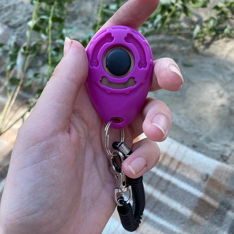 Pet Training Clicker with Adjustable Wrist Strap - Onlytenbucks.com
