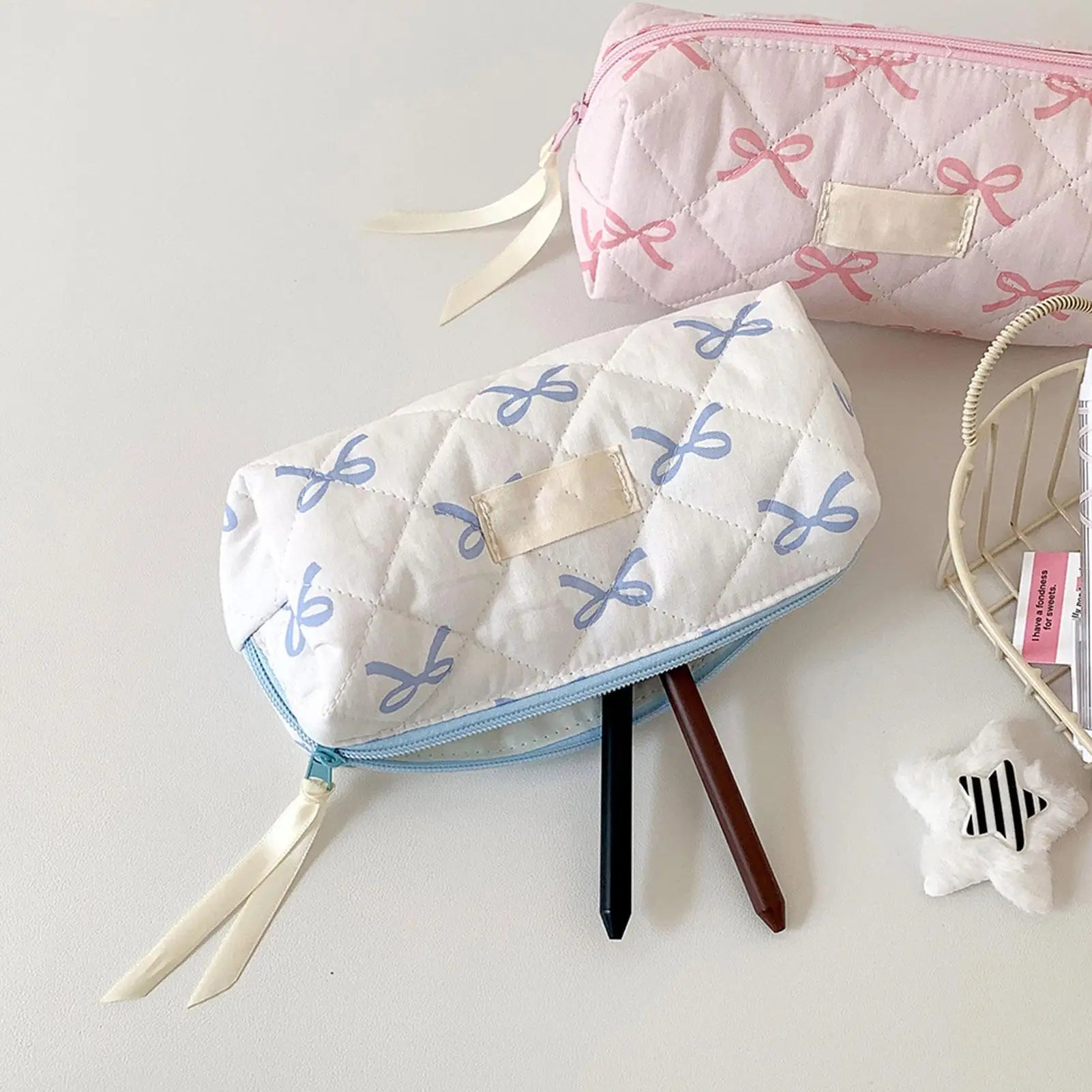 Plush Large Capacity Pencil Case - Onlytenbucks.com