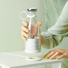 Portable Electric Juicer Blender – 350ml USB Rechargeable Mini Mixer - Onlytenbucks.com