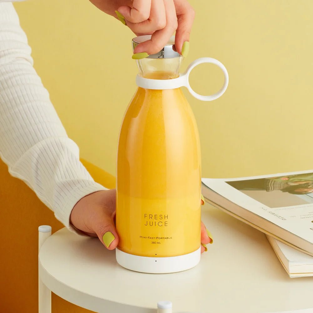 Portable Electric Juicer Blender – 350ml USB Rechargeable Mini Mixer - Onlytenbucks.com