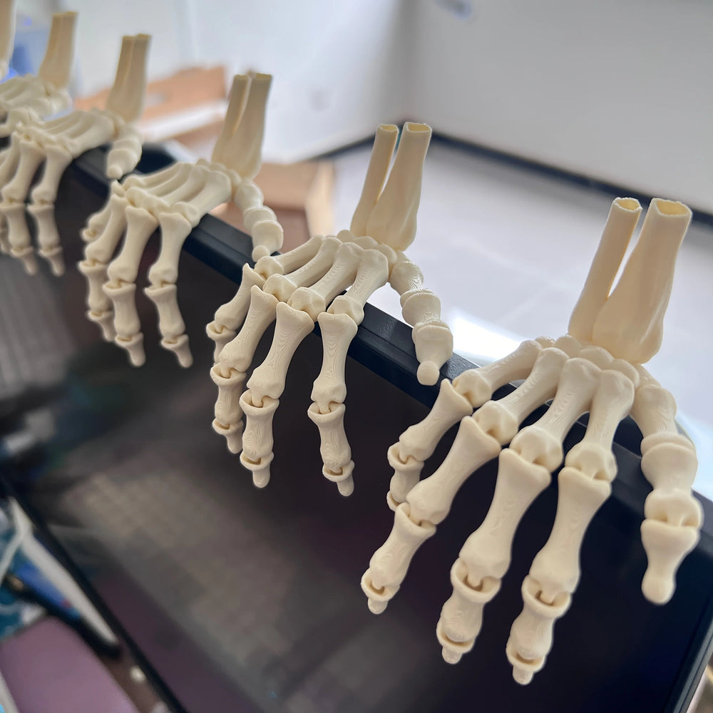 Scary Skull Skeleton Hands – Halloween Party Props - Onlytenbucks.com