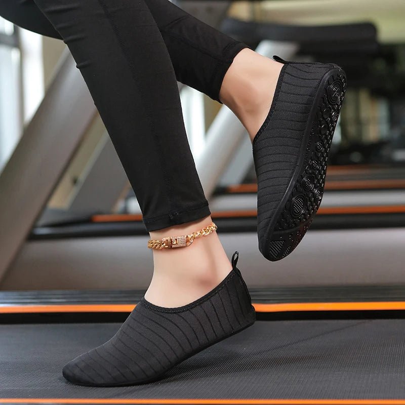 Unisex Aqua Shoes – Quick - Dry Barefoot Water Sports Footwear - Onlytenbucks.com