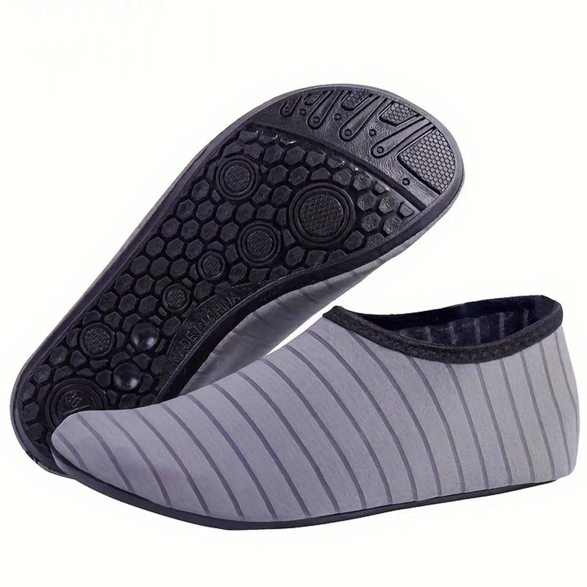 Unisex Quick - Dry Water Shoes – Anti - Slip Barefoot Swim Beach Socks for Men and Women - Onlytenbucks.com