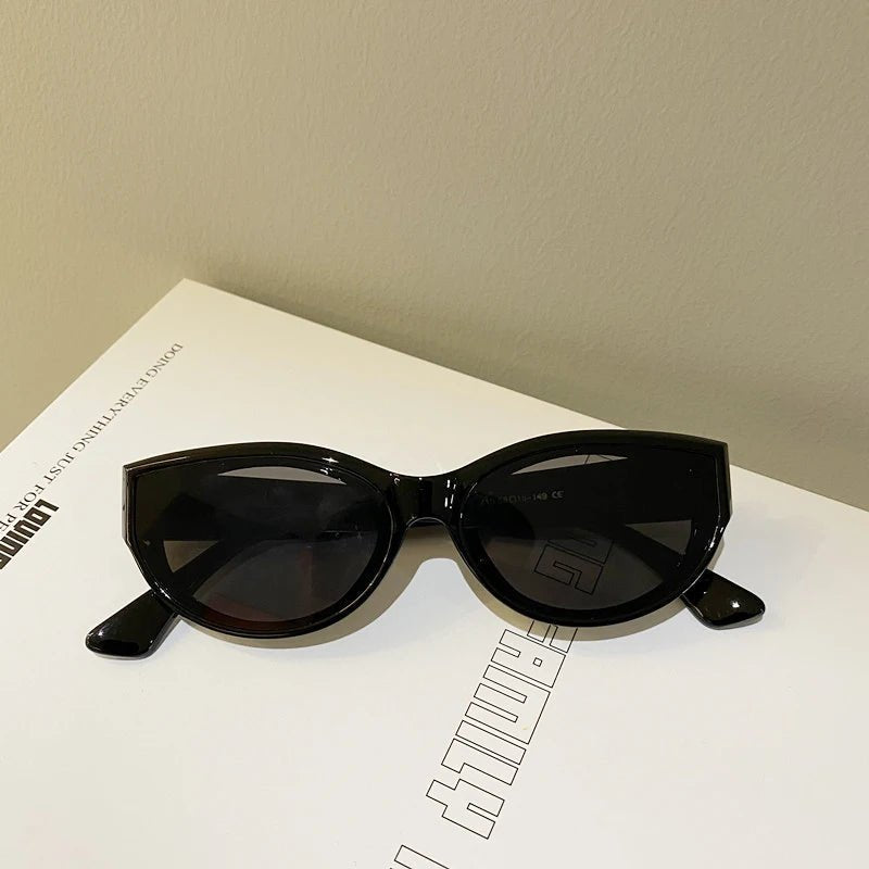 Women’s Small Cat Eye Sunglasses – Vintage Oval - Onlytenbucks.com